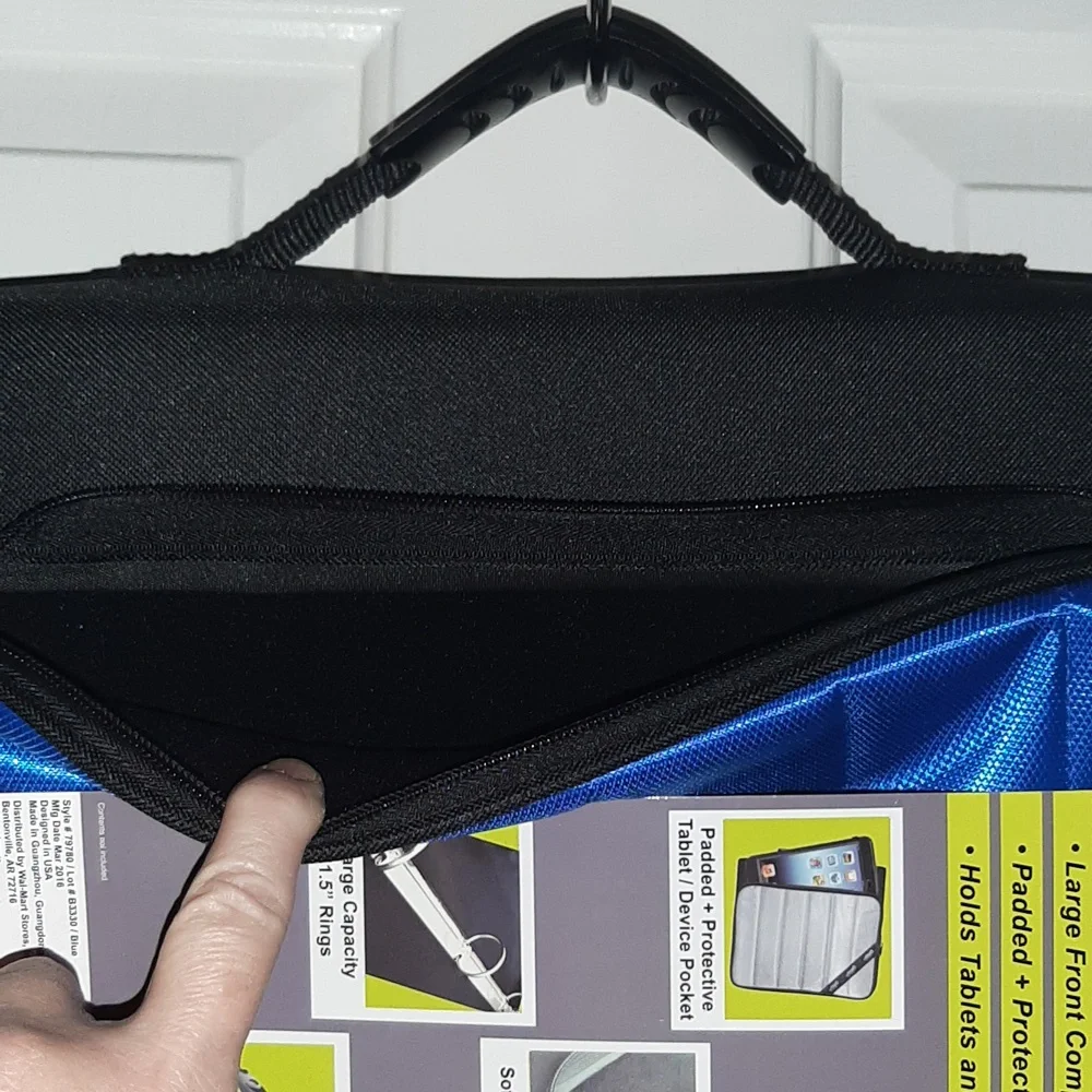 💼📒Tablet Binder-Tech Gear, New with Tags📒💼